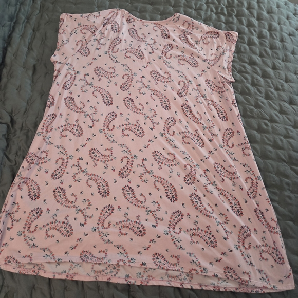 Croft & Barrow Sleepwear Pink Paisley Sleep Dress - Picture 8 of 9